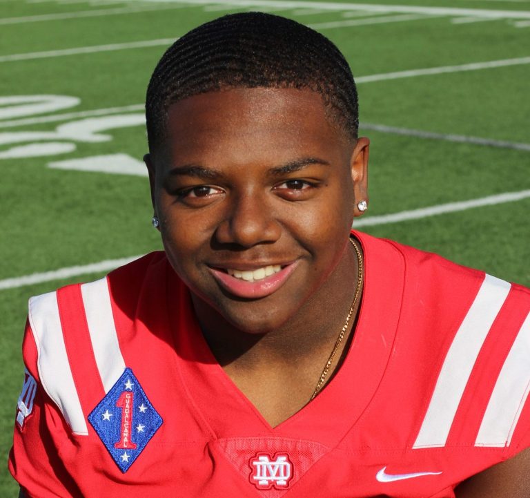State&#039;s top uncommitted player Raesjon Davis cuts list to four