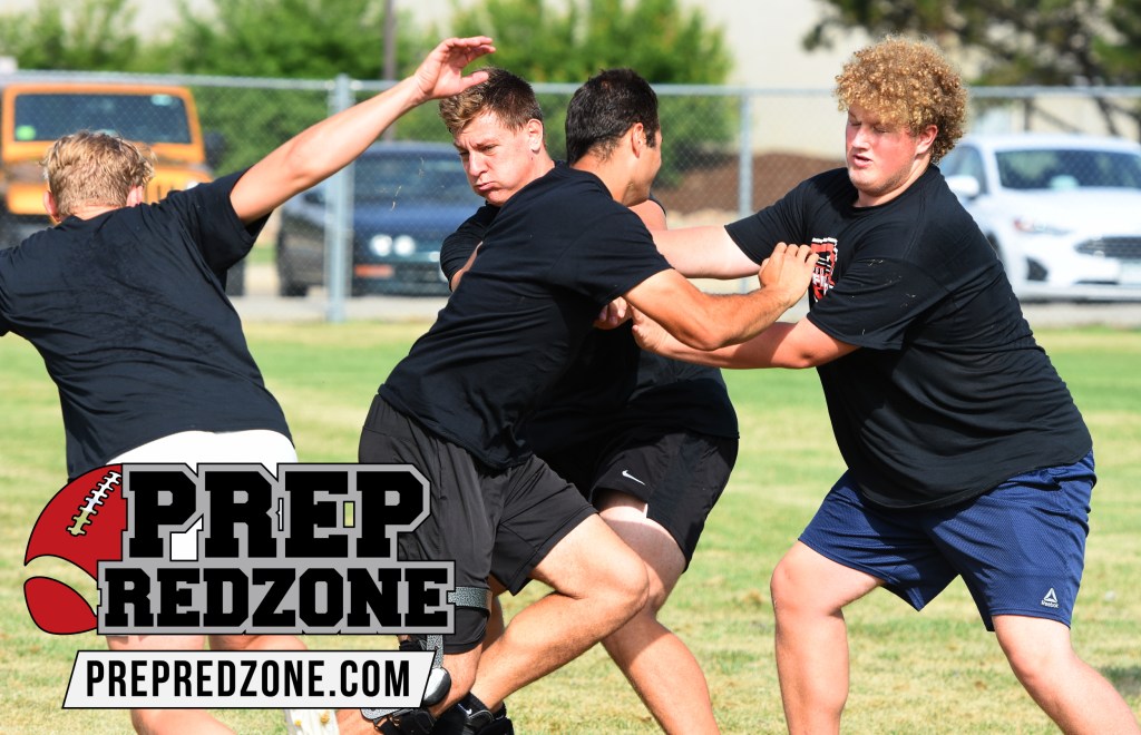 Photo Gallery: Different Breed Performance OL, DL, LB Camp