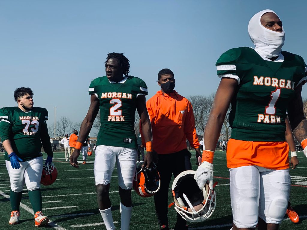 Morgan Park rolls past Kenwood to remain undefeated