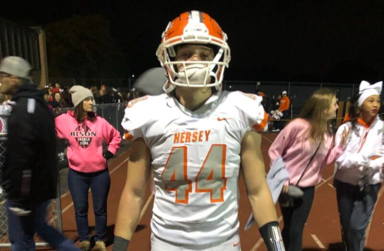 Live Look Week 9: Hersey Huskies