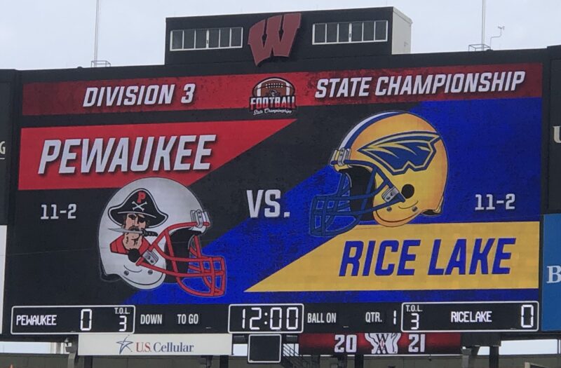 D3 State Championship: Pewaukee vs Rice Lake