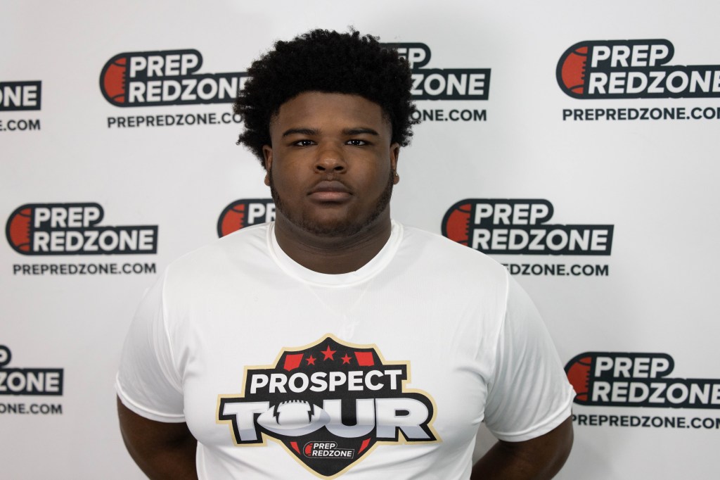 Taking a look at the Top Uncommitted Defensive Linemen