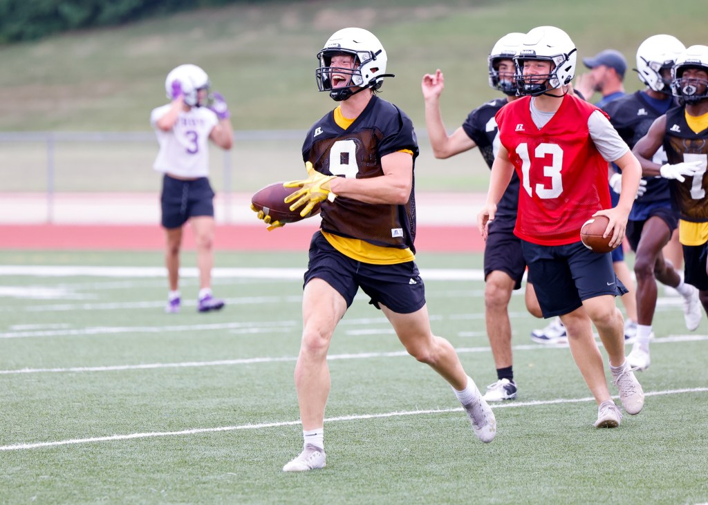 St. Dominic 7 on 7 Tournament: Lafayette takes title