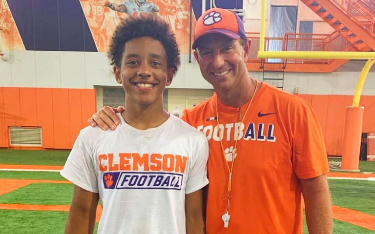 Crackin&#039; Pads: 2027 Prospects To Know - 10/27