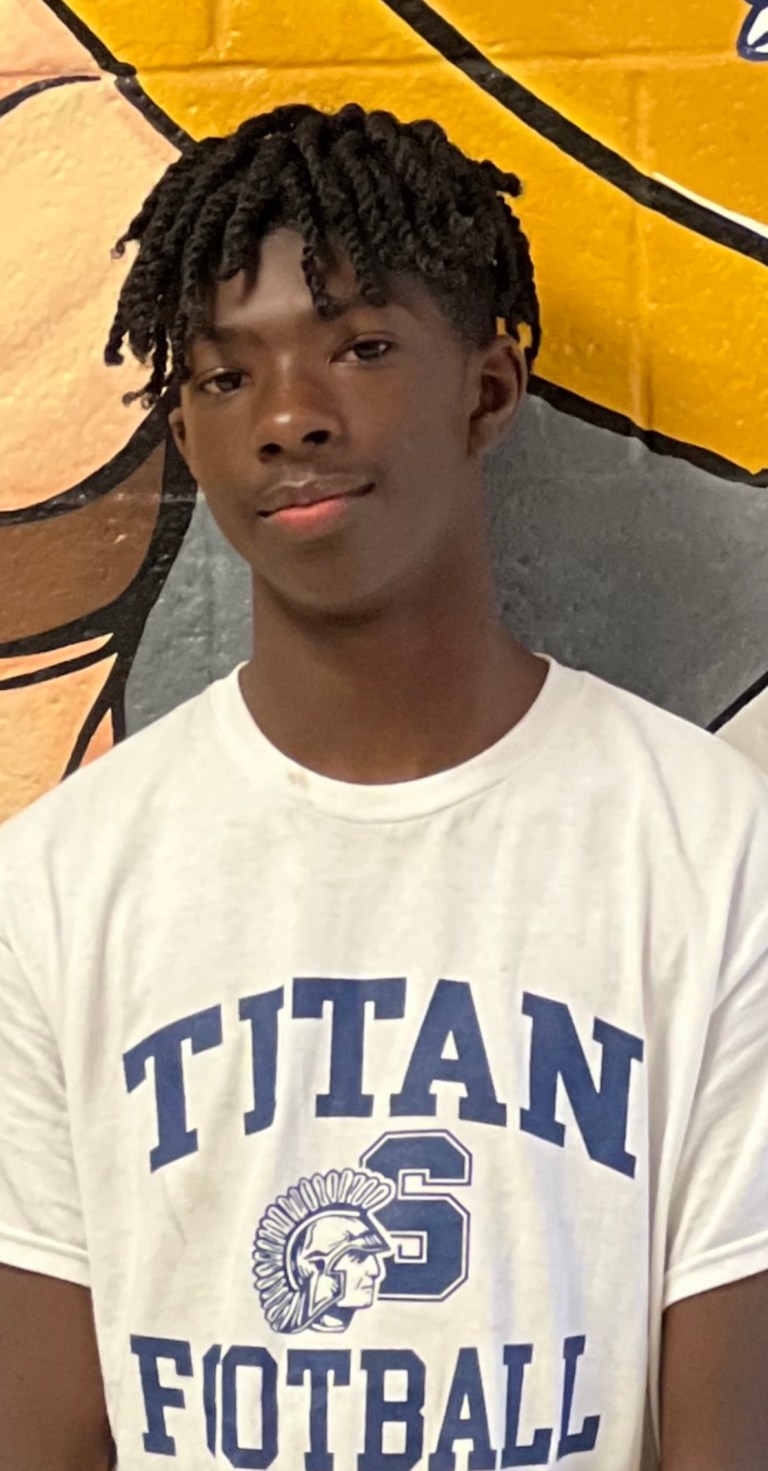 Legacy R1SE Showcase: Underclassmen, Under Center