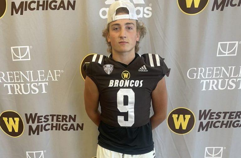 Who Is Vying To Be Among IL’s Top Quarterbacks in the 2024 Class?