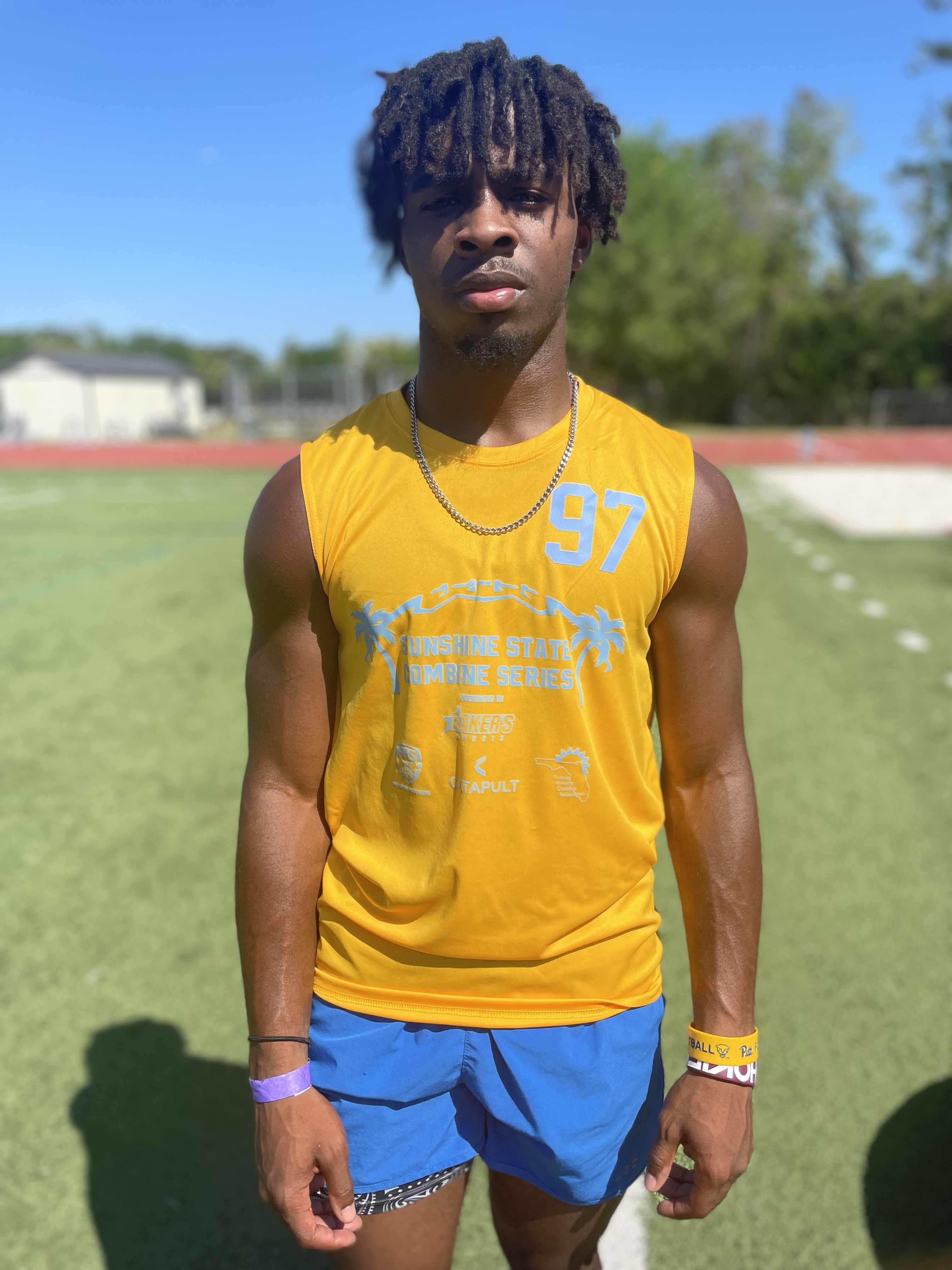 <span class="pn-tooltip pn-player-link">
        <span class="name-pointer">Sunshine State Combine: Top Offensive Standouts</span>
        <span class="info-box not-prose" style="background: linear-gradient(to bottom, rgba(193,25,32, 0.95) 0%,rgba(193,25,32, 1) 100%)">
            <a href="https://prepredzone.com/2023/03/sunshine-state-combine-top-offensive-standouts/" class="link-wrap">
                                    <span class="player-img"><img src="https://prepredzone.com/wp-content/uploads/sites/3/2023/03/IMG-2220.jpg?w=150&h=150&crop=1" alt="Sunshine State Combine: Top Offensive Standouts"></span>
                
                <span class="player-details">
                    <span class="first-name">Sunshine</span>
                    <span class="last-name">State Combine: Top Offensive Standouts</span>
                    <span class="measurables">
                                            </span>
                                    </span>
                <span class="player-rank">
                                                        </span>
                                    <span class="state-abbr"></span>
                            </a>

            
        </span>
    </span>
