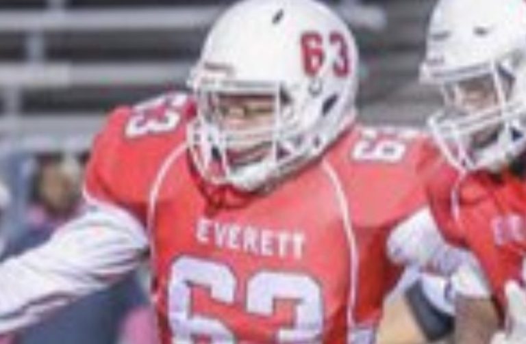 Big Dogs Steal The Show At Everett 7V7