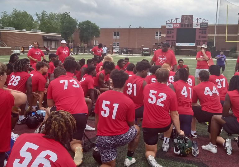 Midlands Seniors Stand Out In Shrine Combine