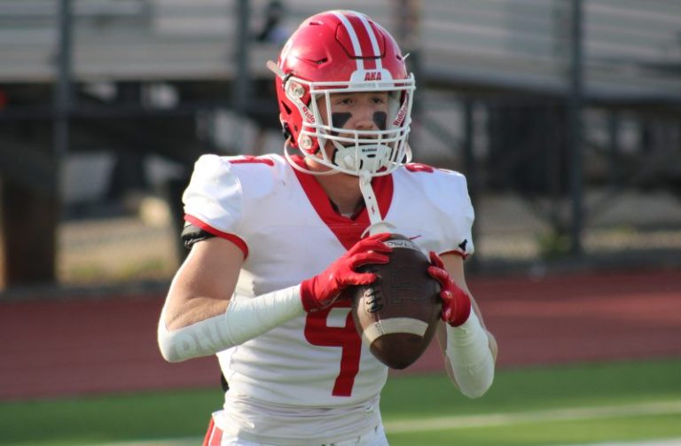Elgin Runs Over Weatherford 42-7