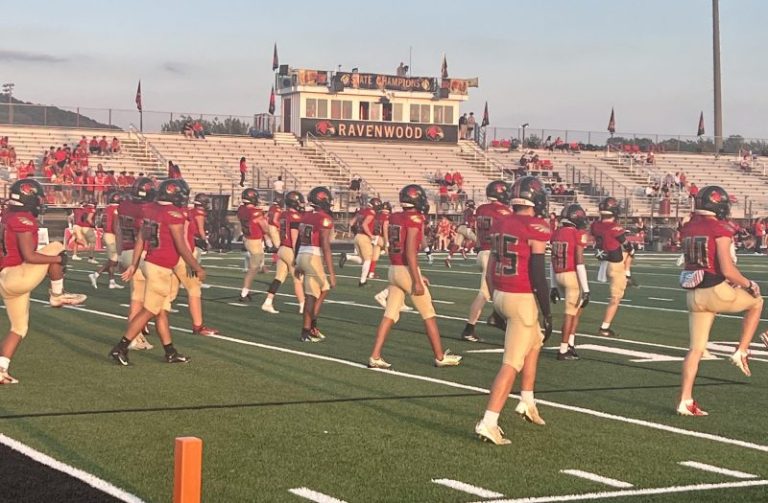 #TNHSFB Week 7: Ravenwood defeats Summit 24-7