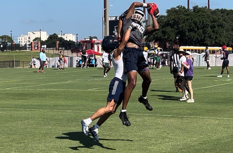 Eye-catchers from Ragin&amp;#8217; Cajuns 7v7 tournament | Offense