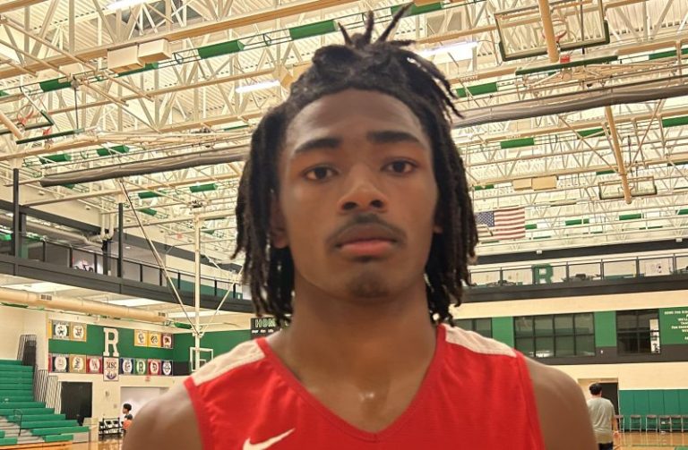 Top 2025 WR Terrence Smith Down to Final 2 as He Preview Decision