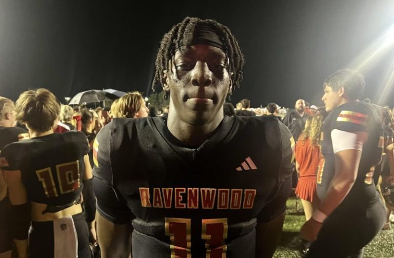 Ravenwood defeats Blackman 14-7