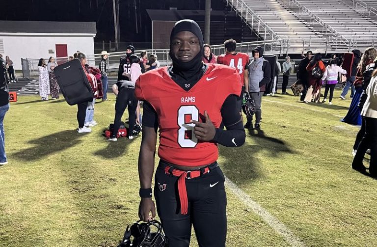 What We Saw: Hillcrest 28, Easley 3