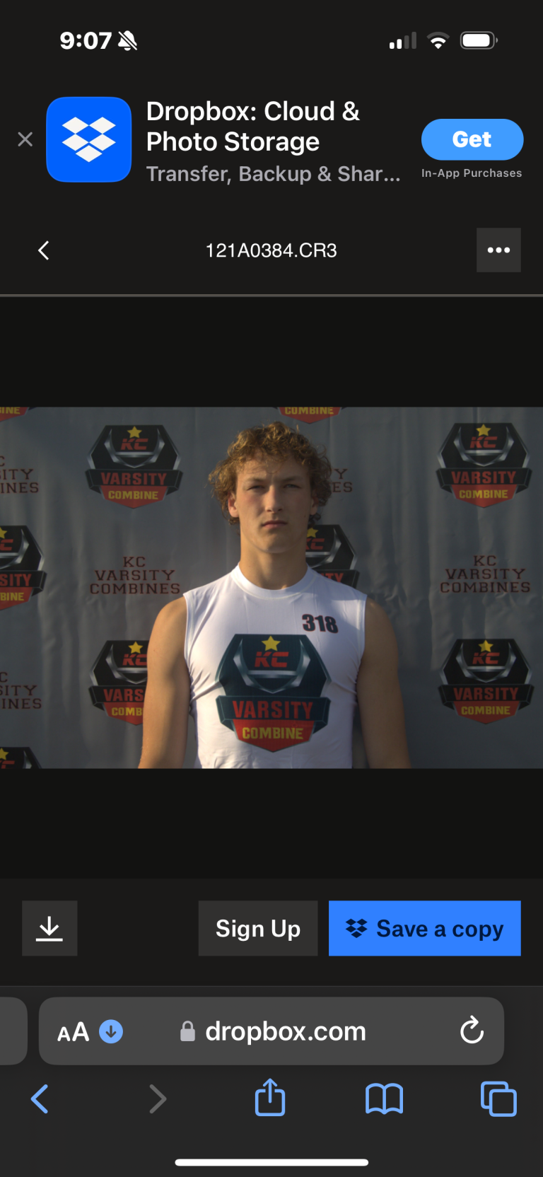 Riley Holstein
