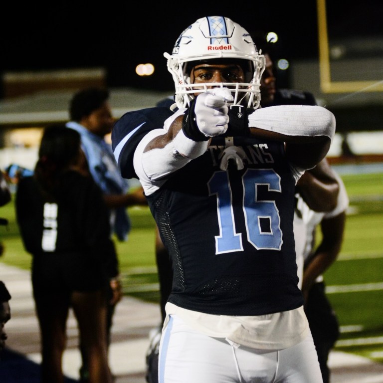 Elijah Adams