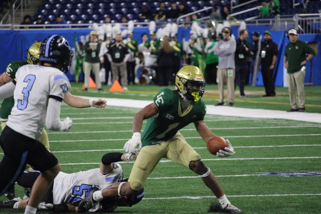 Jackson Lumen Christi Rolls To D6 State Championship