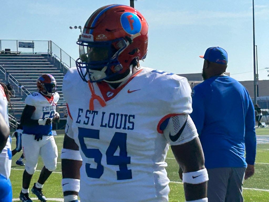 2027 Film Room: Southern Illinois and Northern Suburbs D-Lineman