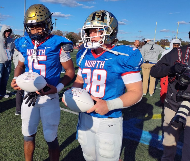 Touchstone Energy Cooperatives Bowl - North 24, South 7