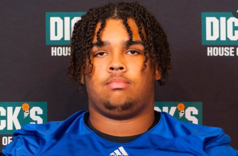 Neuse News All-Area First Team (Lineman)