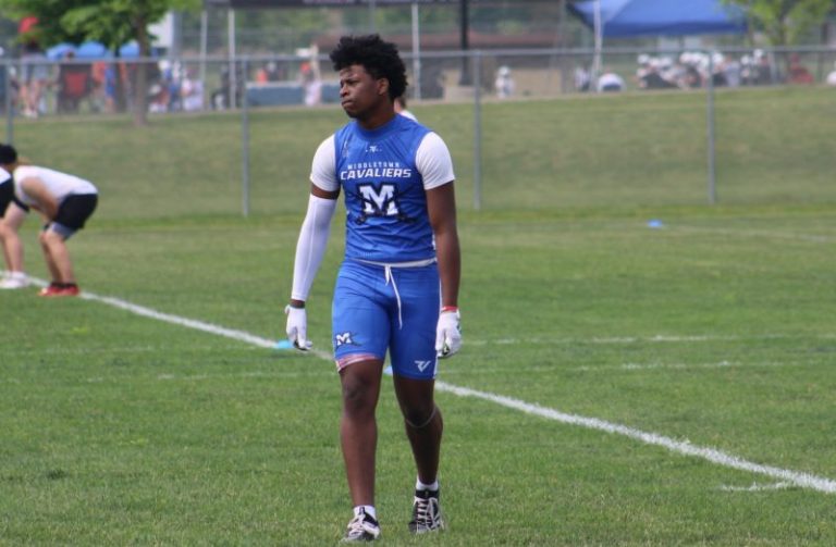 Middletown Cavaliers dominate Penn State 7v7 tournament