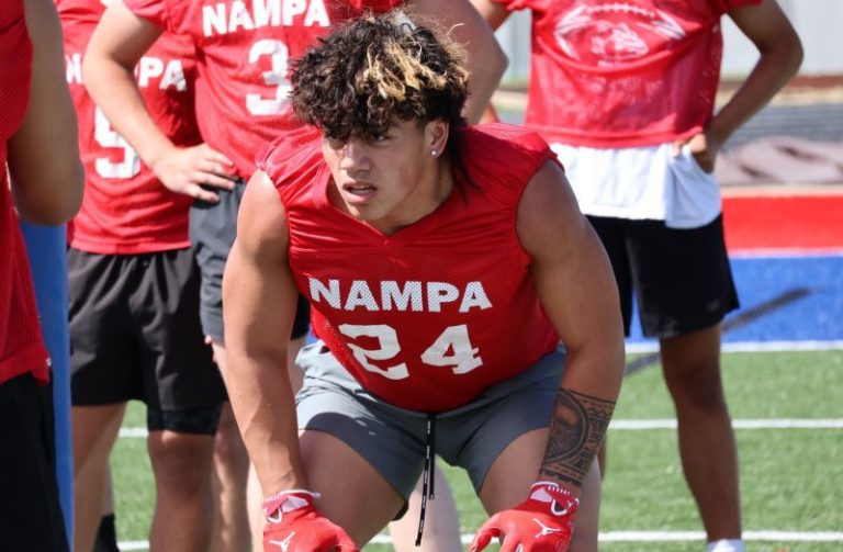 Defensive Stars: Rising Seniors to Watch This Season