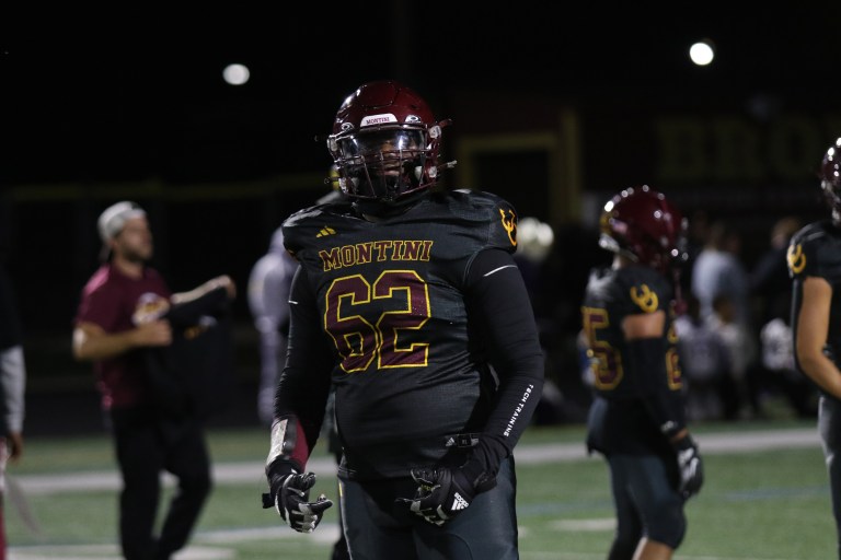2027 Film Room: West Suburbs Defensive Lineman