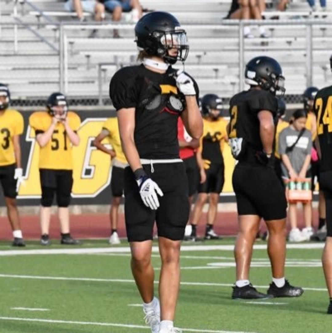 <span class="pn-tooltip pn-player-link">
        <span class="name-pointer">Season Preview- Brennan Bears</span>
        <span class="info-box not-prose" style="background: linear-gradient(to bottom, rgba(193,25,32, 0.95) 0%,rgba(193,25,32, 1) 100%)">
            <a href="https://prepredzone.com/2025/07/season-preview-brennan-bears/" class="link-wrap">
                                    <span class="player-img"><img src="https://prepredzone.com/wp-content/uploads/sites/3/2025/07/z16.webp?w=150&h=150&crop=1" alt="Season Preview- Brennan Bears"></span>
                
                <span class="player-details">
                    <span class="first-name">Season</span>
                    <span class="last-name">Preview- Brennan Bears</span>
                    <span class="measurables">
                                            </span>
                                    </span>
                <span class="player-rank">
                                                        </span>
                                    <span class="state-abbr"></span>
                            </a>

                    </span>
    </span>
