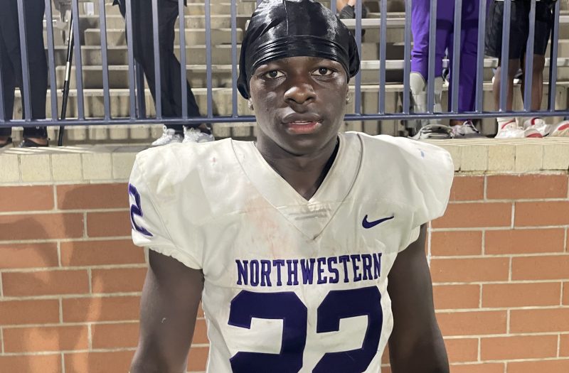 Mobley&amp;#8217;s Three TDs, Defense Power Trojans Past Spartanburg