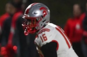 Who Dominated In Saraland's (1-0) 17-6 W over Jackson (0-1)?