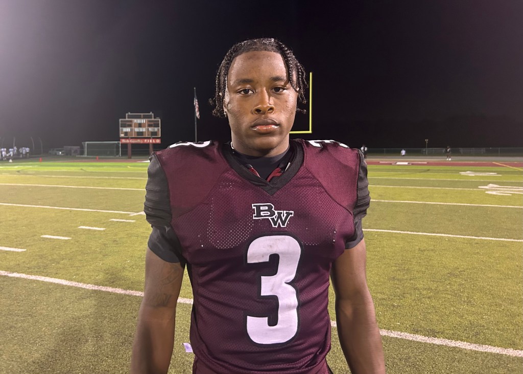 Video Interview with Illini Commit and Top 2026 DB Nick Hankins