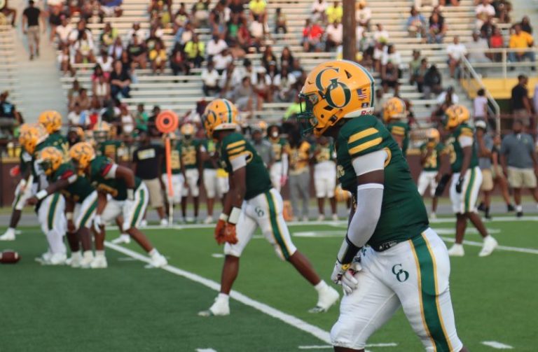 Week 3 Eye-Catchers: Green Oaks at Booker T. Washington