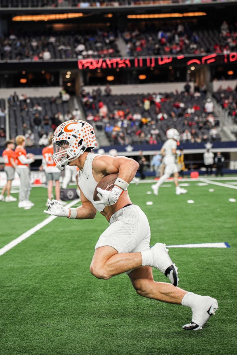 Under The Lights: Texas Showstoppers Ready To Shine in Week Two