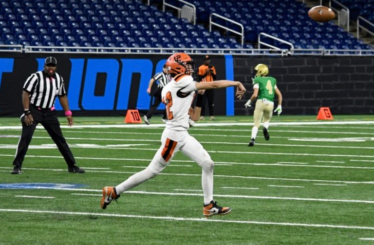 Prep Bowl Scouting Report: Jackson Lumen Christi vs. Center Line