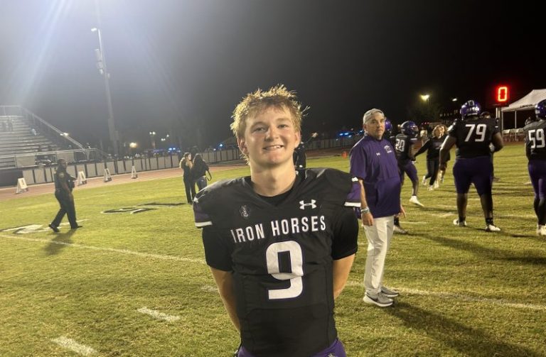 Goddard&#039;s Big Night Leads Philip Simmons to Easy Win