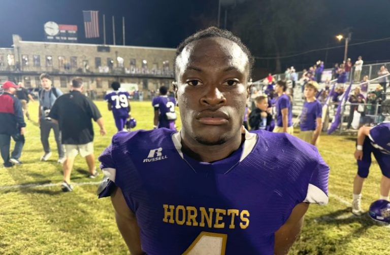 Ware Shoals&#039; Rushing Attack Pounds Dixie