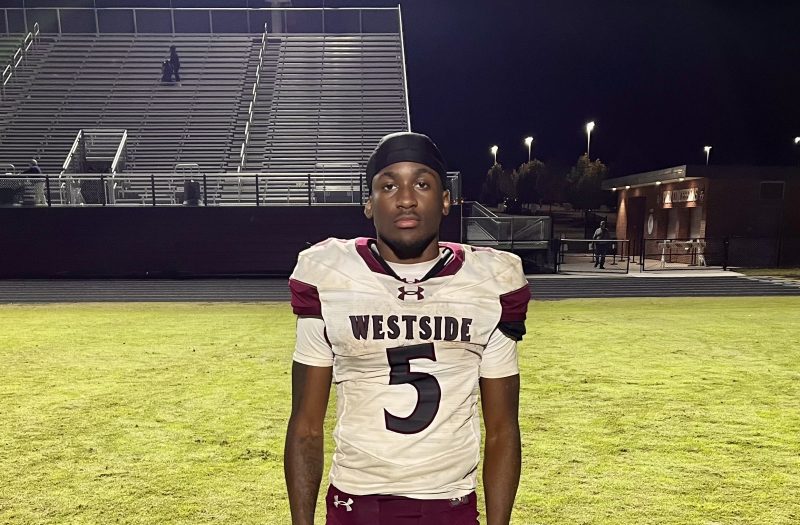 Powell runs Westside past Fountain Inn