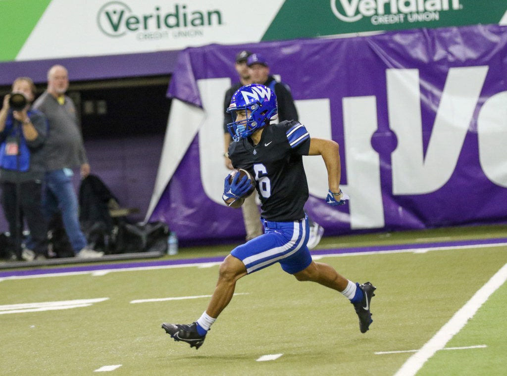 Recruiting Roundup: Iowa 2027s Making Noise Along Trail