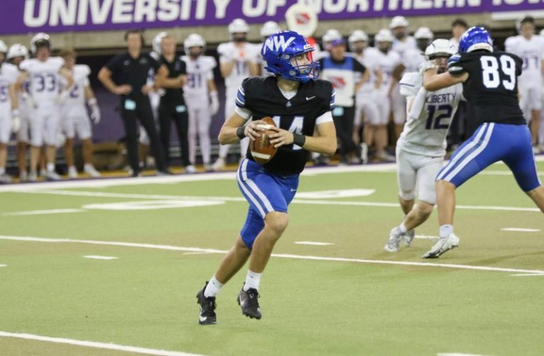 All-State Teams: Iowa Class 5A Offense