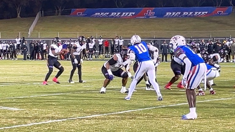 Louisiana&#039;s 2026 commitments shifting as early signing day nears