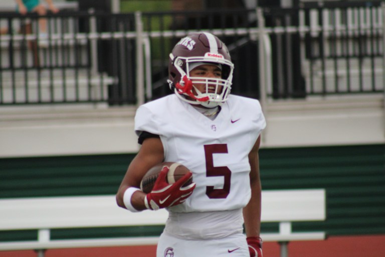 Ten Versatile 2027 Athletes Playing Lights Out