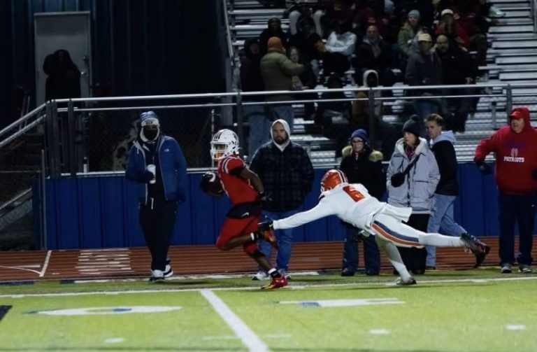 Oakland Punches Its Ticket to State Championship in 42-14 win