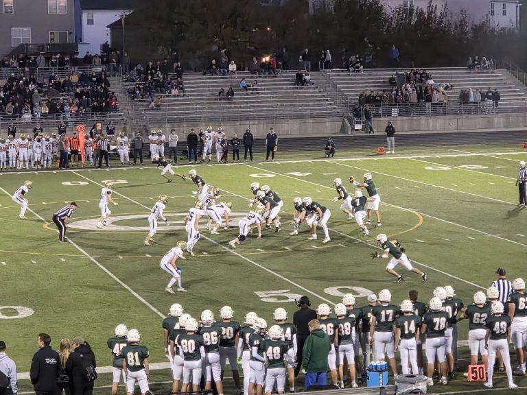 Gretna Dragons Advance to an All-Gretna Semi-Final in Class B