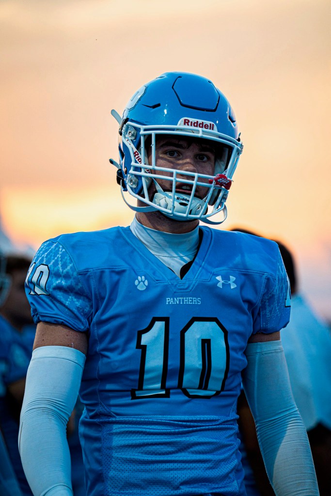 Davis Weycker