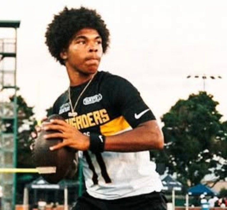 Amir Forris