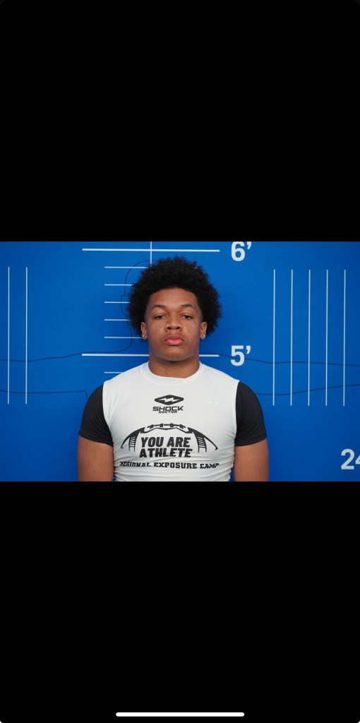 Dereon Holt