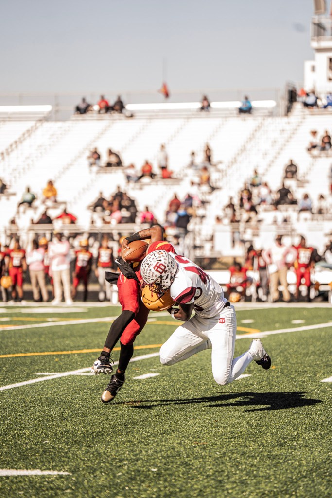 Azavion Brown