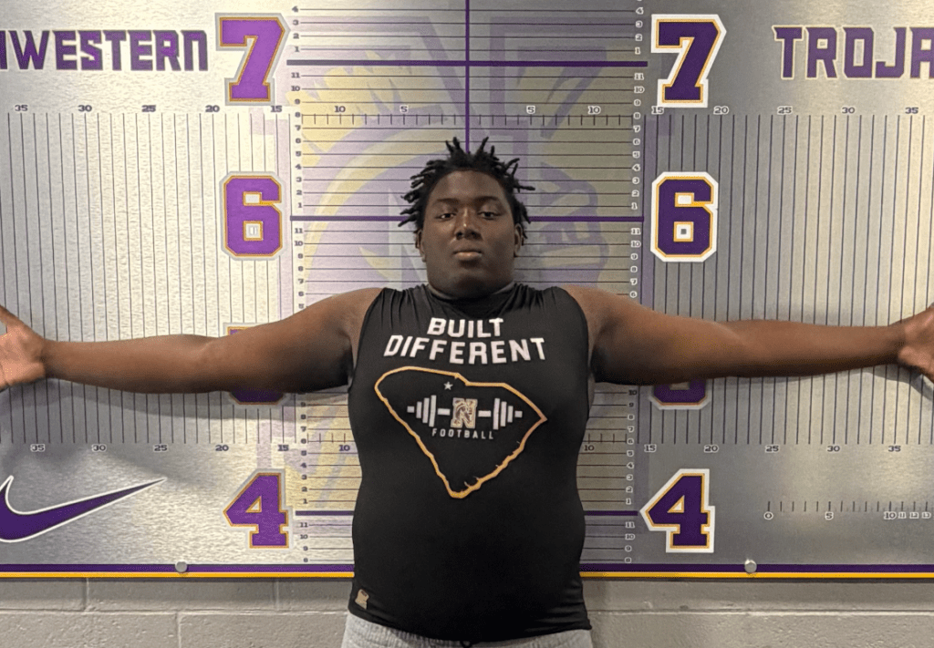 Shaq Aghenebit