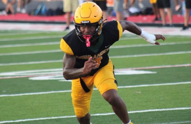 Xzavier Booth